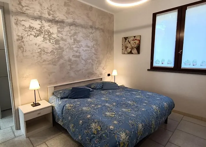 House In A Beautiful With Garden, Swimming Pool And Parking Spot - Larihome A07 Сasa de vacaciones *