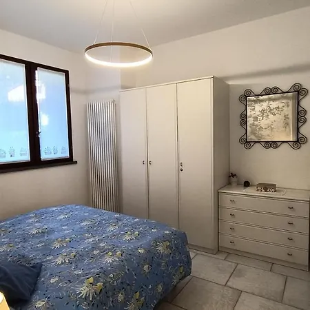 House In A Beautiful With Garden, Swimming Pool And Parking Spot - Larihome A07 度假居